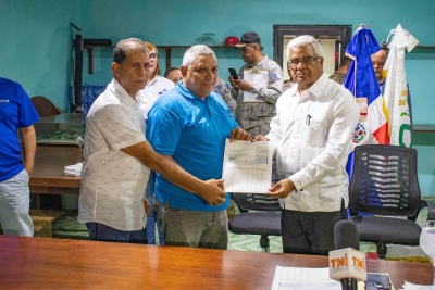 CEA realiza pagos que superan los 14 millones a colonos en San Pedro de Macorís